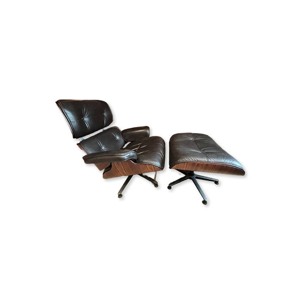Chaise Longue com Puff Charles Eames Preta