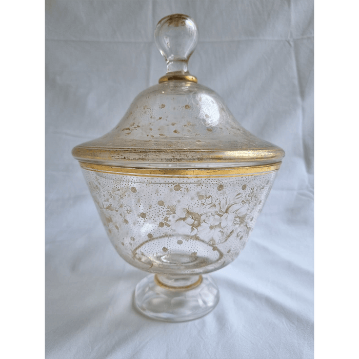 Compoteira de Cristal e Detalhes em Dourado