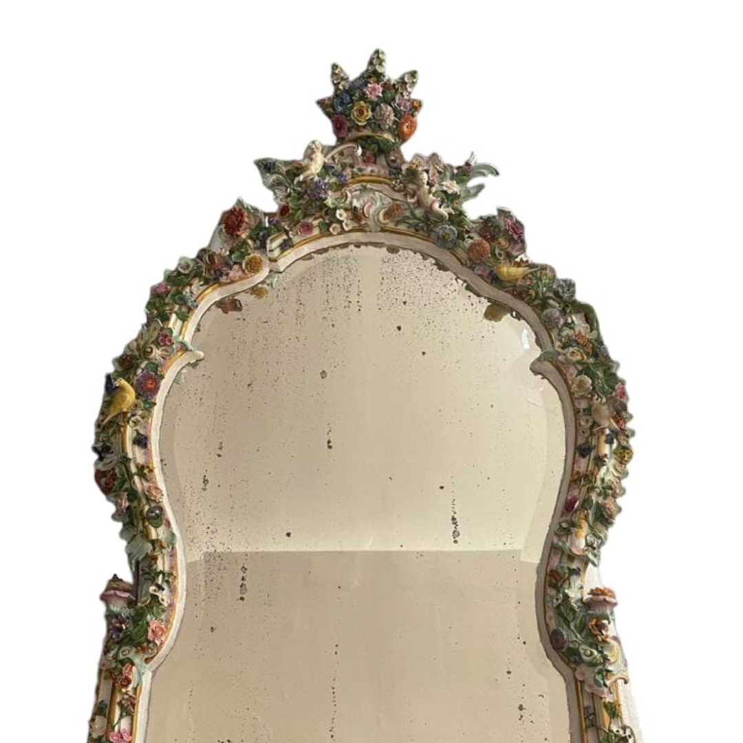 Espelho em Pocerlana Meissen
