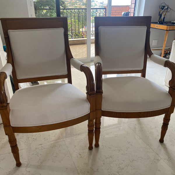 Par de Poltronas