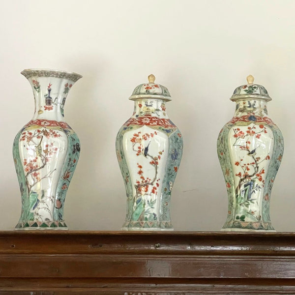 Garniture em porcelana Cia das Índias