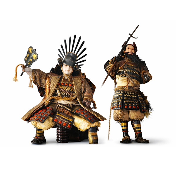 Conjunto Musha-Ningyō com 2 Bonecos Samurai em Vitrine