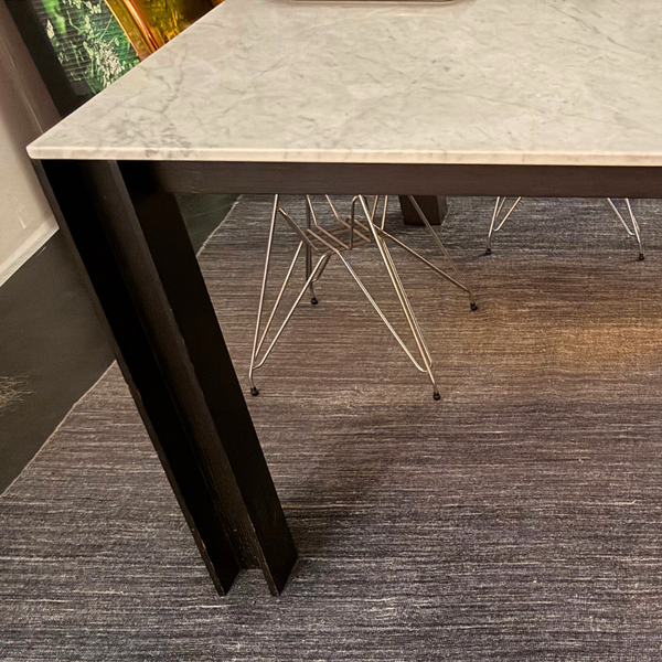 Mesa Italiana em Mármore
