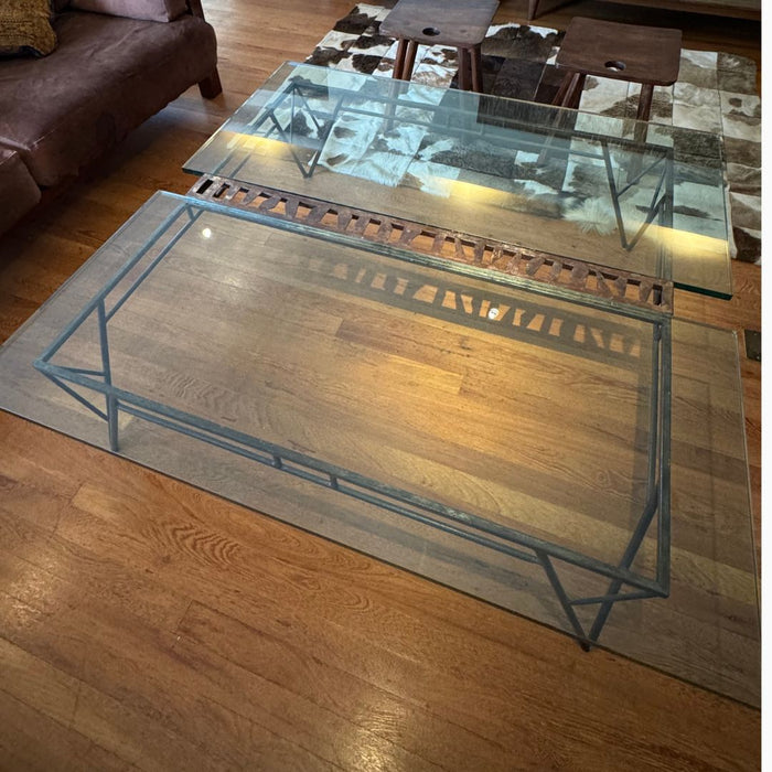 Mesa de Centro Ferro e Vidro