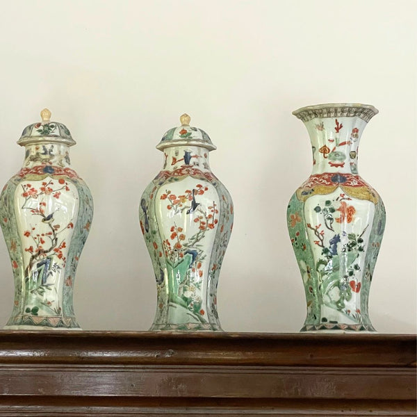 Garniture em porcelana Cia das Índias