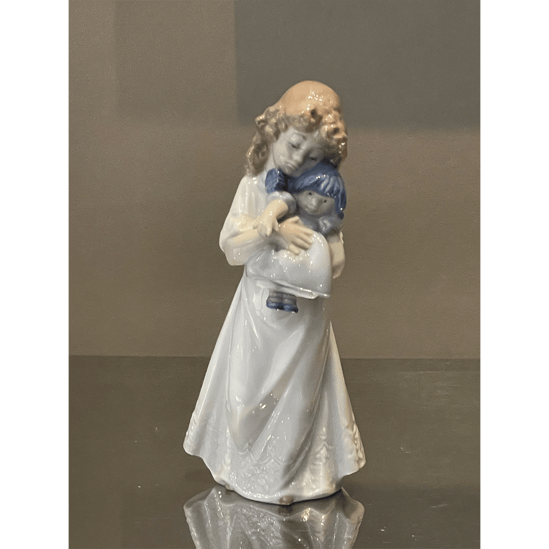 Boneca Porcelana