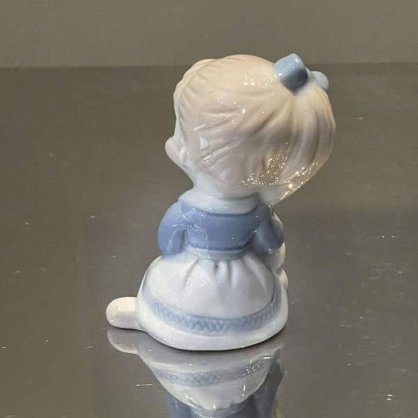 Escultura Criança