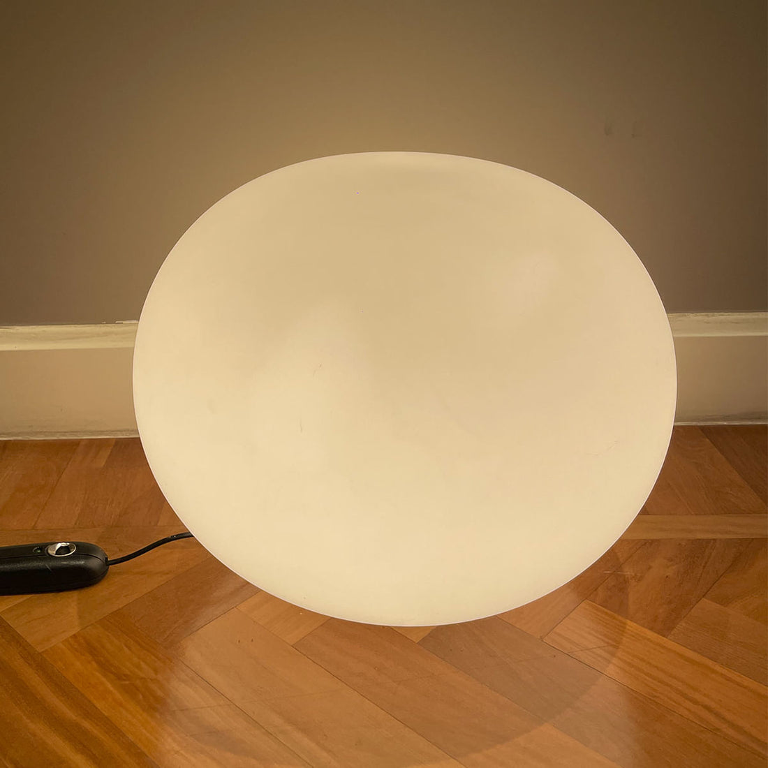 Luminaria de Piso Esfera