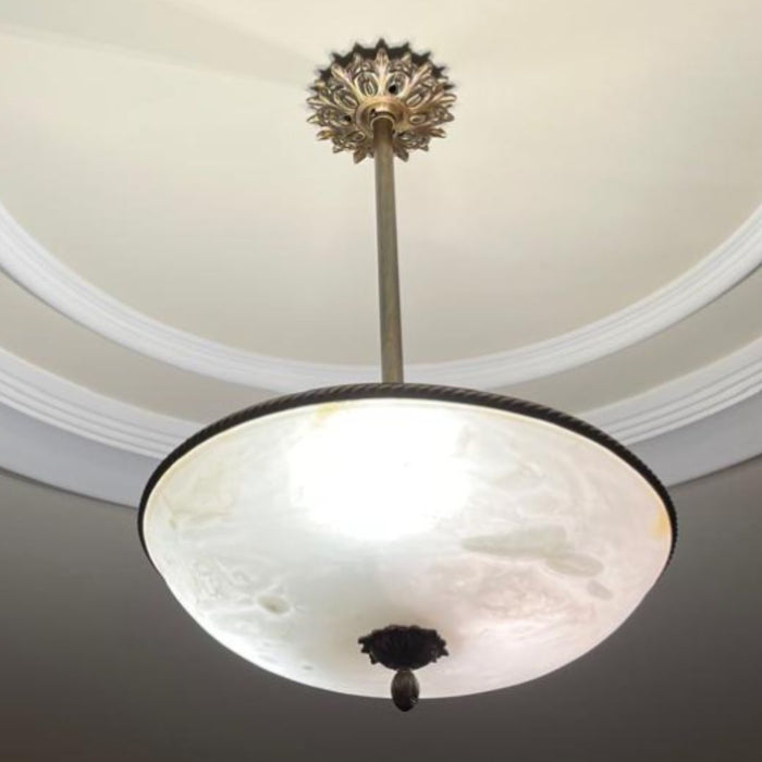 Lustre em Alabastro III