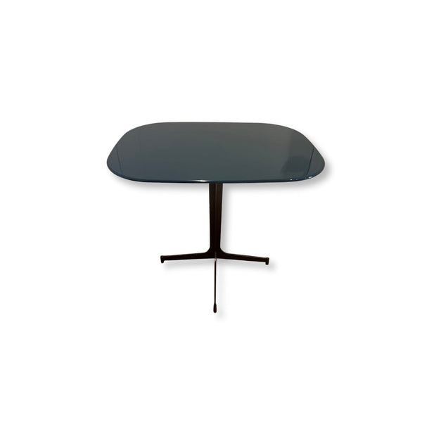 Mesa Lateral em Laca