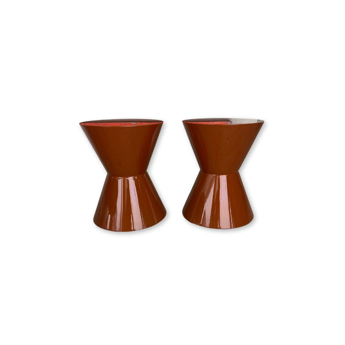Par de Tamboretes Terracota em Laca
