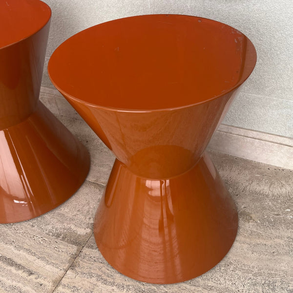 Par de Tamboretes Terracota em Laca