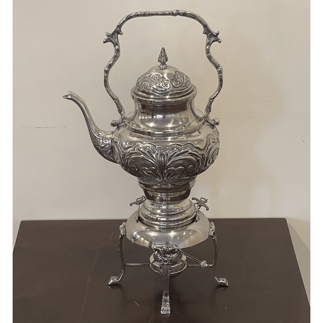 Samovar em Metal Prateado