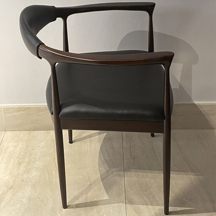 Set 04 Poltronas The Chair II by    Hans Wegner
