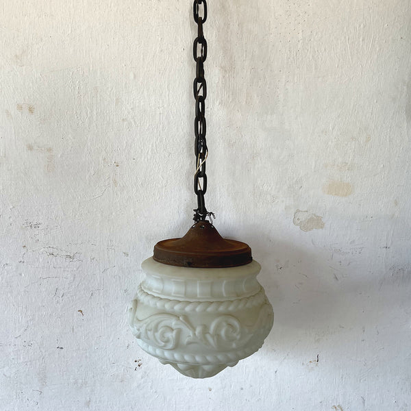 Par de Lustres com Corrente de Ferro